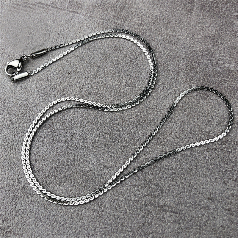 Clavicular flat s-shaped necklace