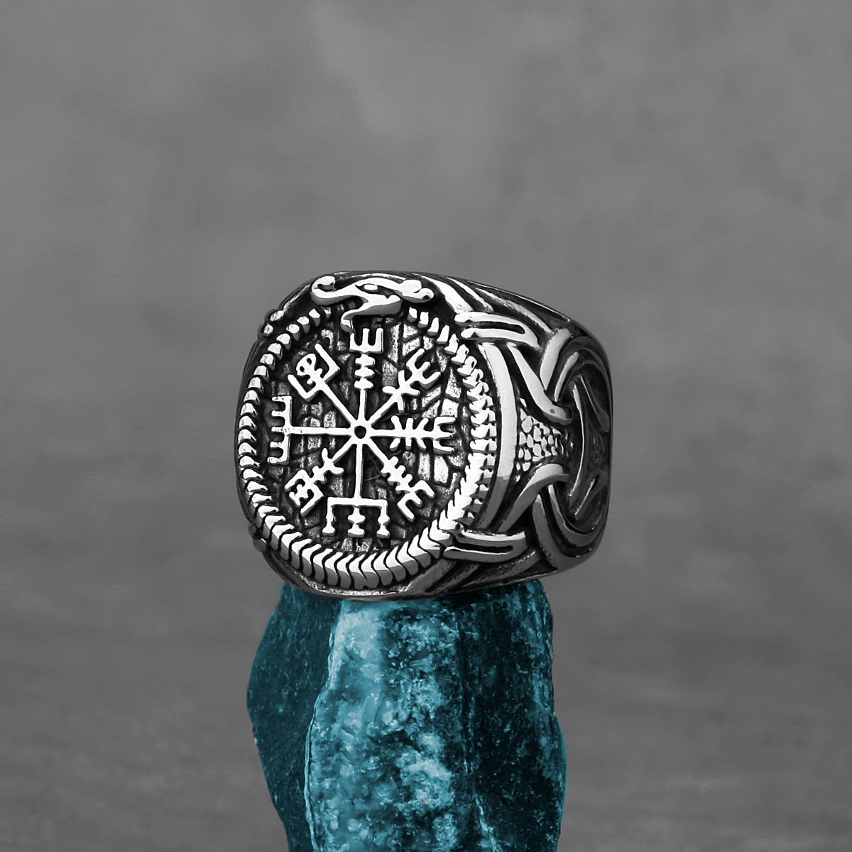 Anneau d'amulette viking