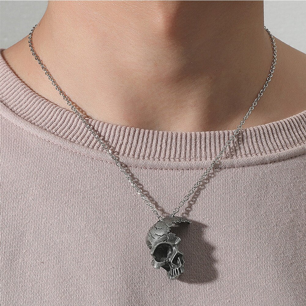 Halbe Totenkopf-Halskette