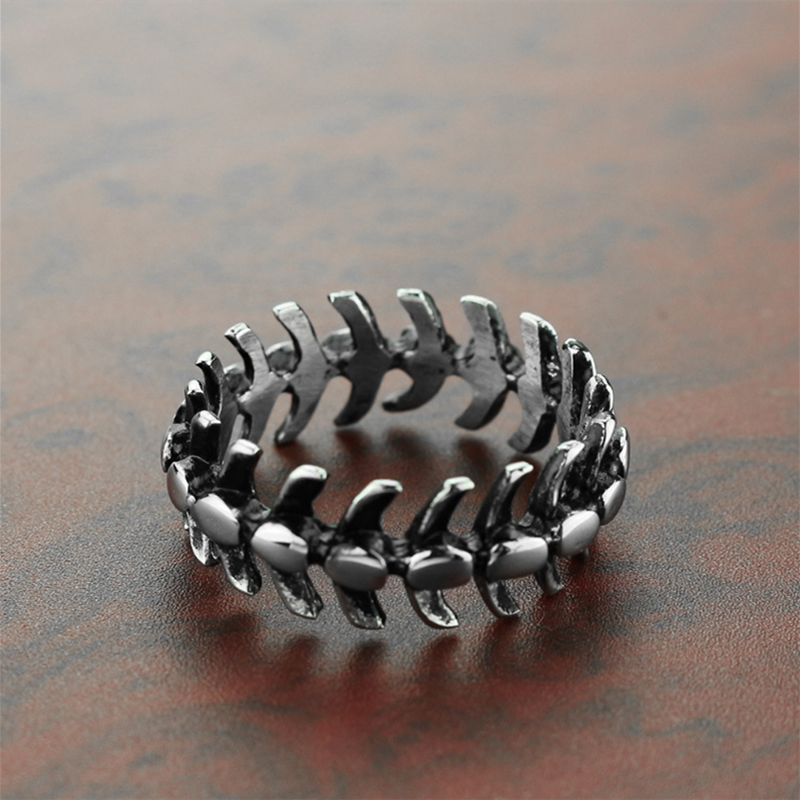 Skeleton Spine  Ring