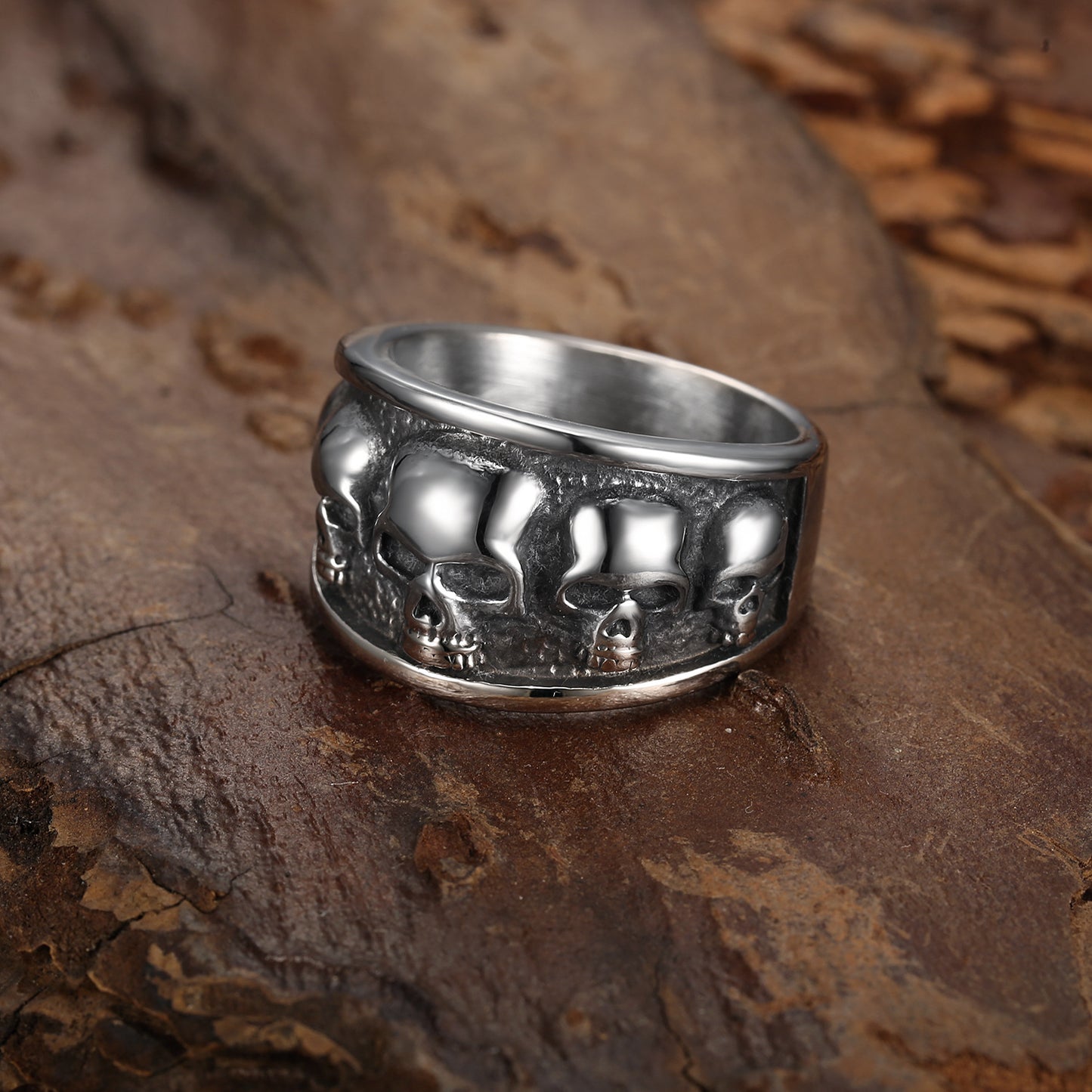 Skull Full Circle Ring