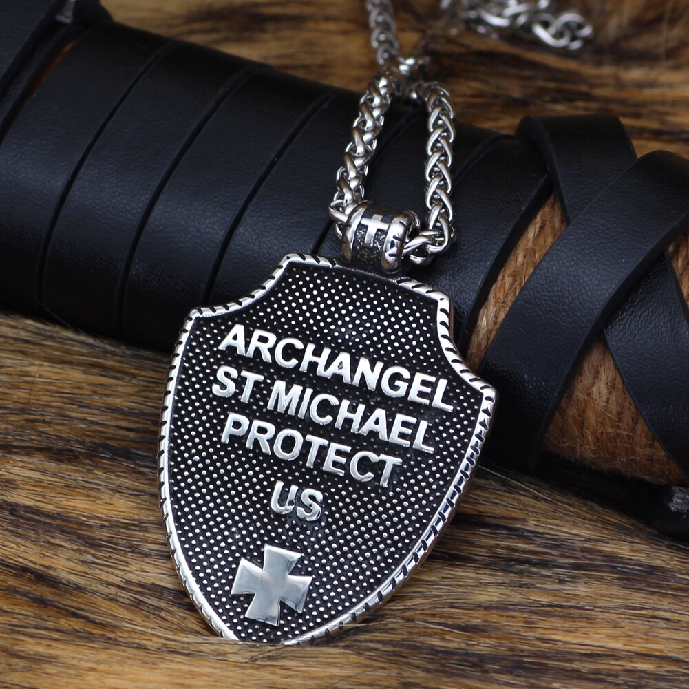 대천사십자 방패목걸이