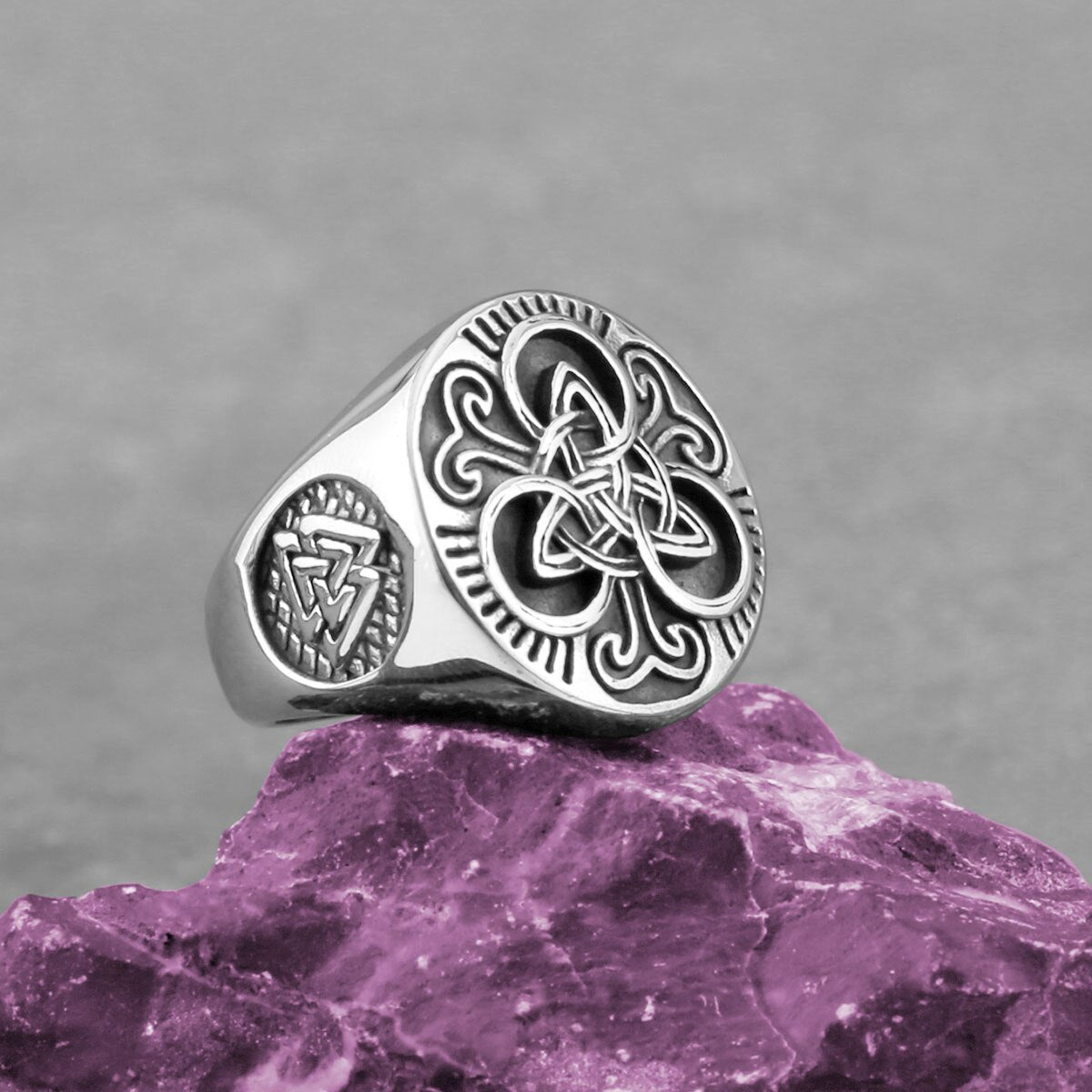 Victoria Odin Trinity Rune Ring
