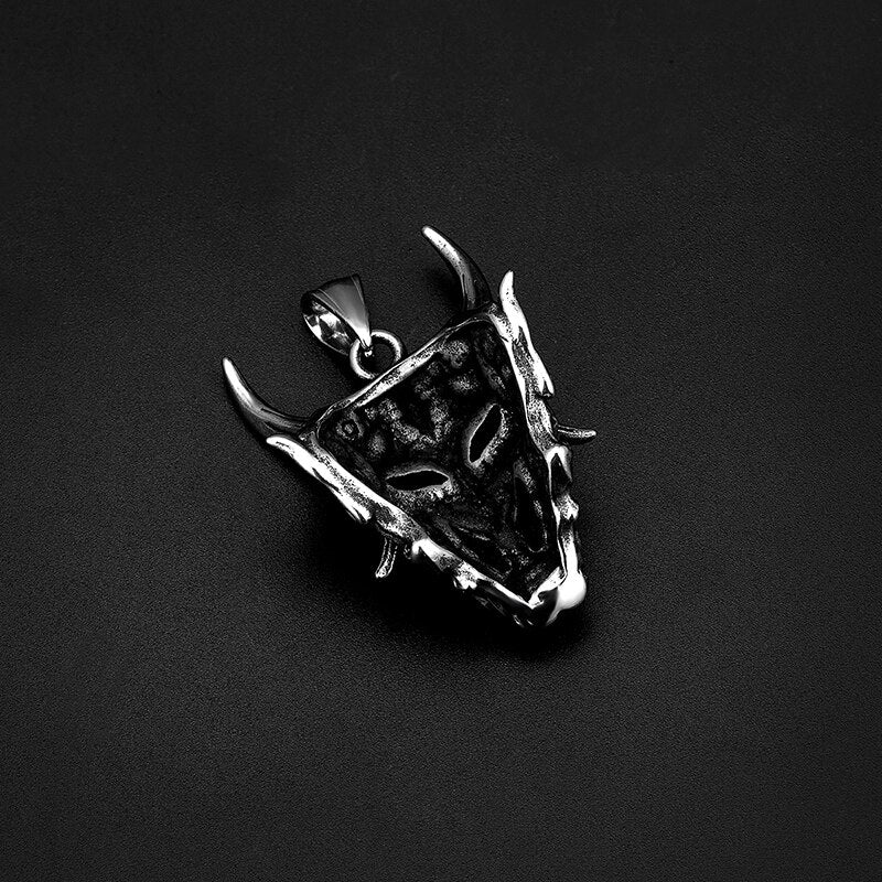 Collar de máscara de samurái de acero