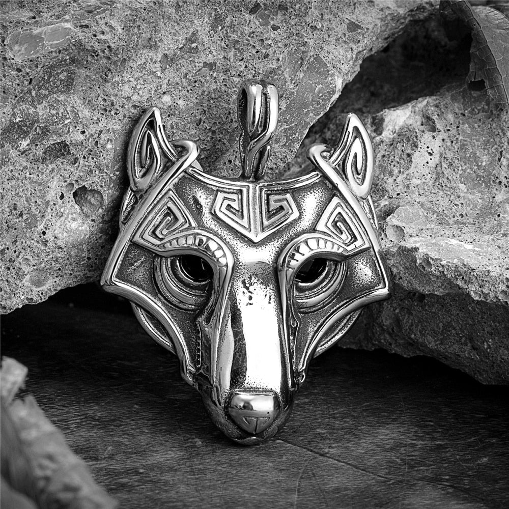Ожерелье с головой волка викингов