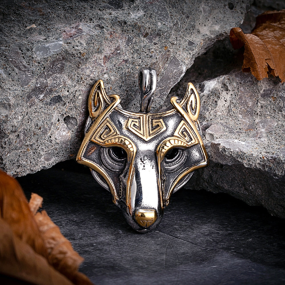 Ожерелье с головой волка викингов